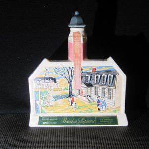 American Series Williamsburg VA Whiskey Decanter 1969 Heirlooms Of Tomorrow.